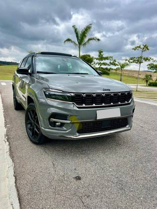 JEEP COMMANDER 2.0 HURRICANE 4 TURBO GASOLINA BLACKHAWK AT9